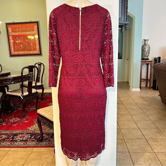 LIZ CLAIBORNE ROMANTIC BURGUNDY RED LACE FITTED STRETCH SHEATH COCKTAIL DRESS 12 - Picture 5 of 10